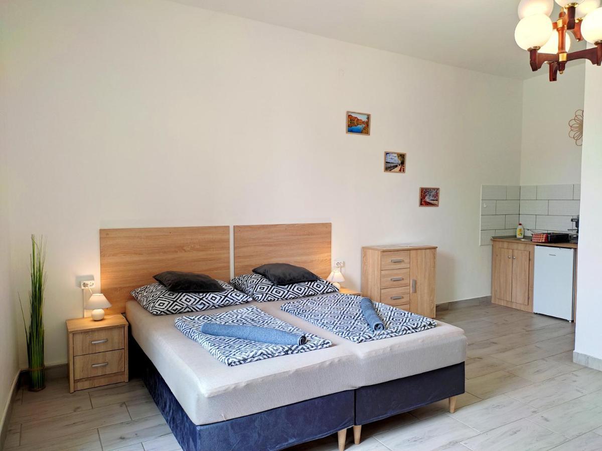 Vác Panorama Apartman מראה חיצוני תמונה
